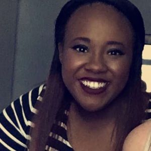 Meet your Posher, Alexis